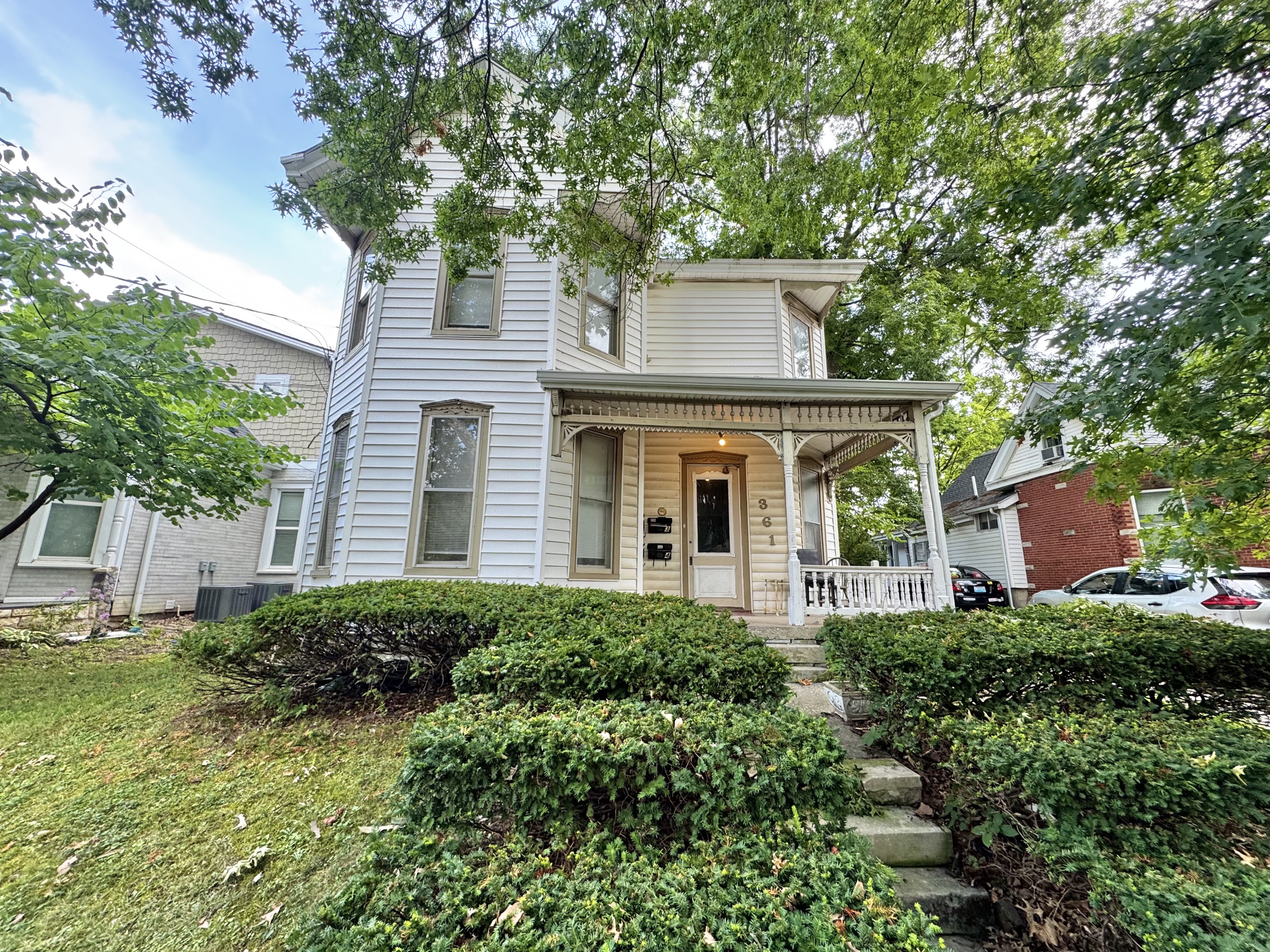 361 South Broadway Park