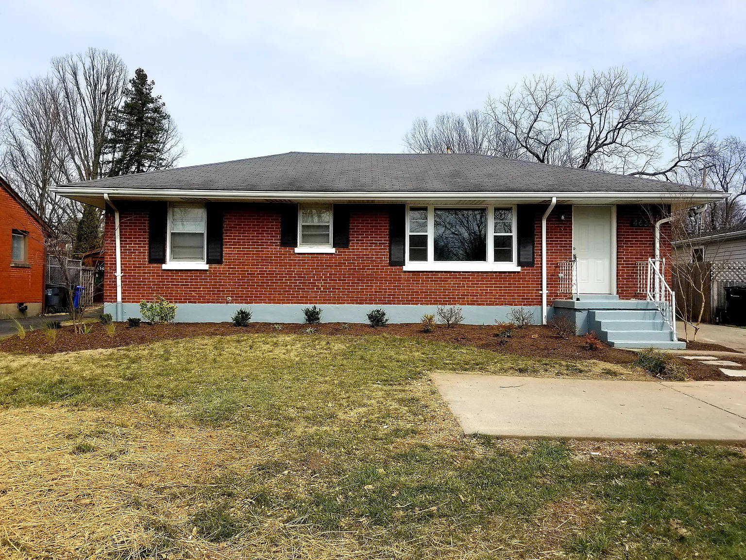 463 Pasadena Drive