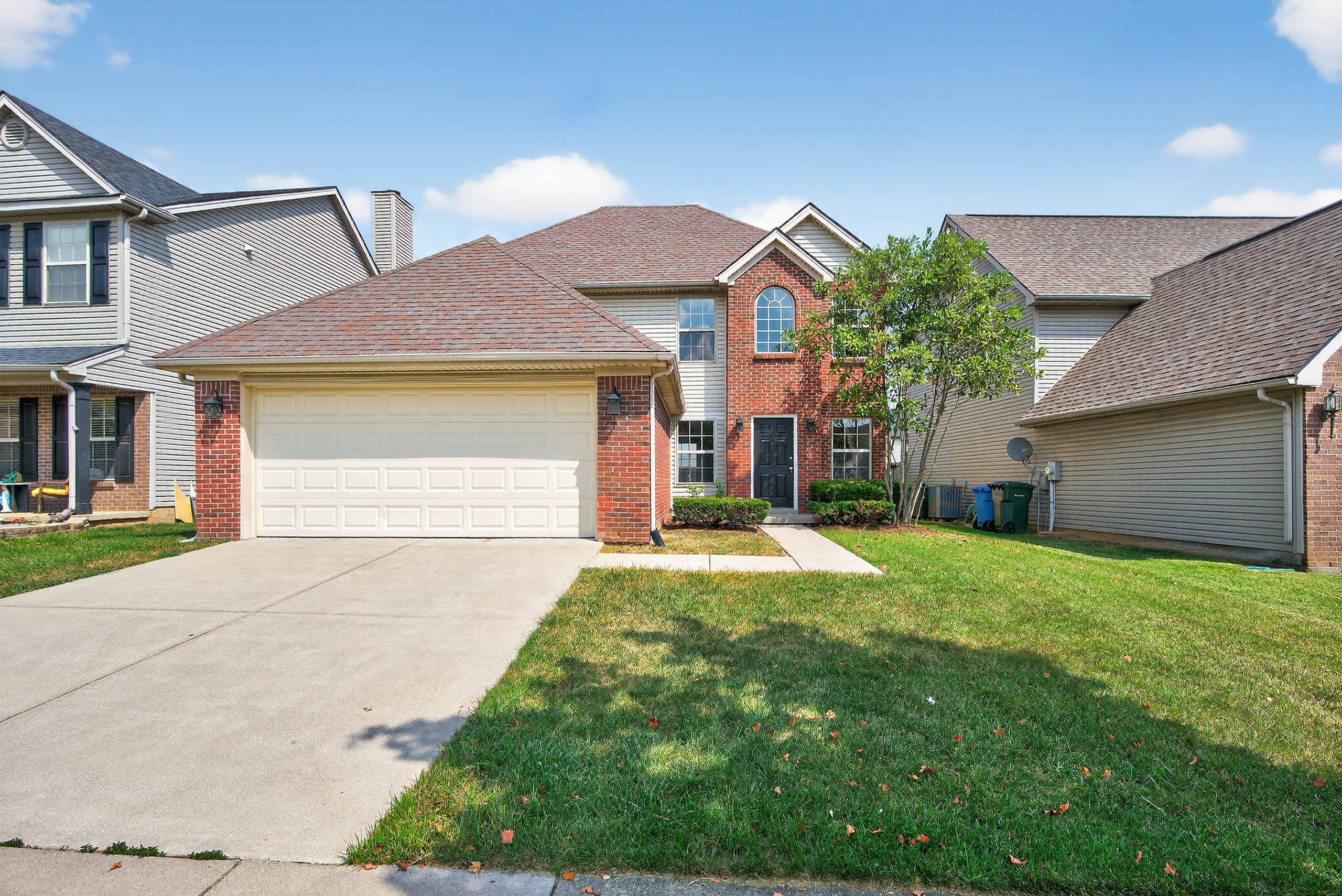 565 Wellington Gardens Drive